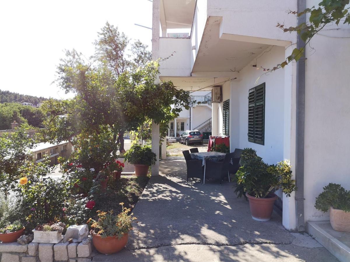 Apartman Mare Drvenik  Exterior foto